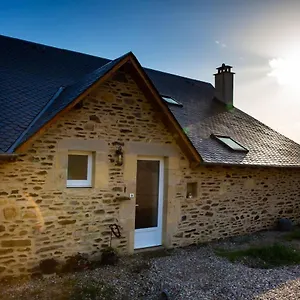 De 2 Avec Balcon Amenage A D'oltc , Saint-Côme-dʼOlt France