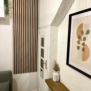 Le Cosy, Centre , Rennes France